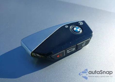 2024 BMW X7 xDrive40I z USA, uszkodzony, nr VIN 5UX23EM01R9V78400